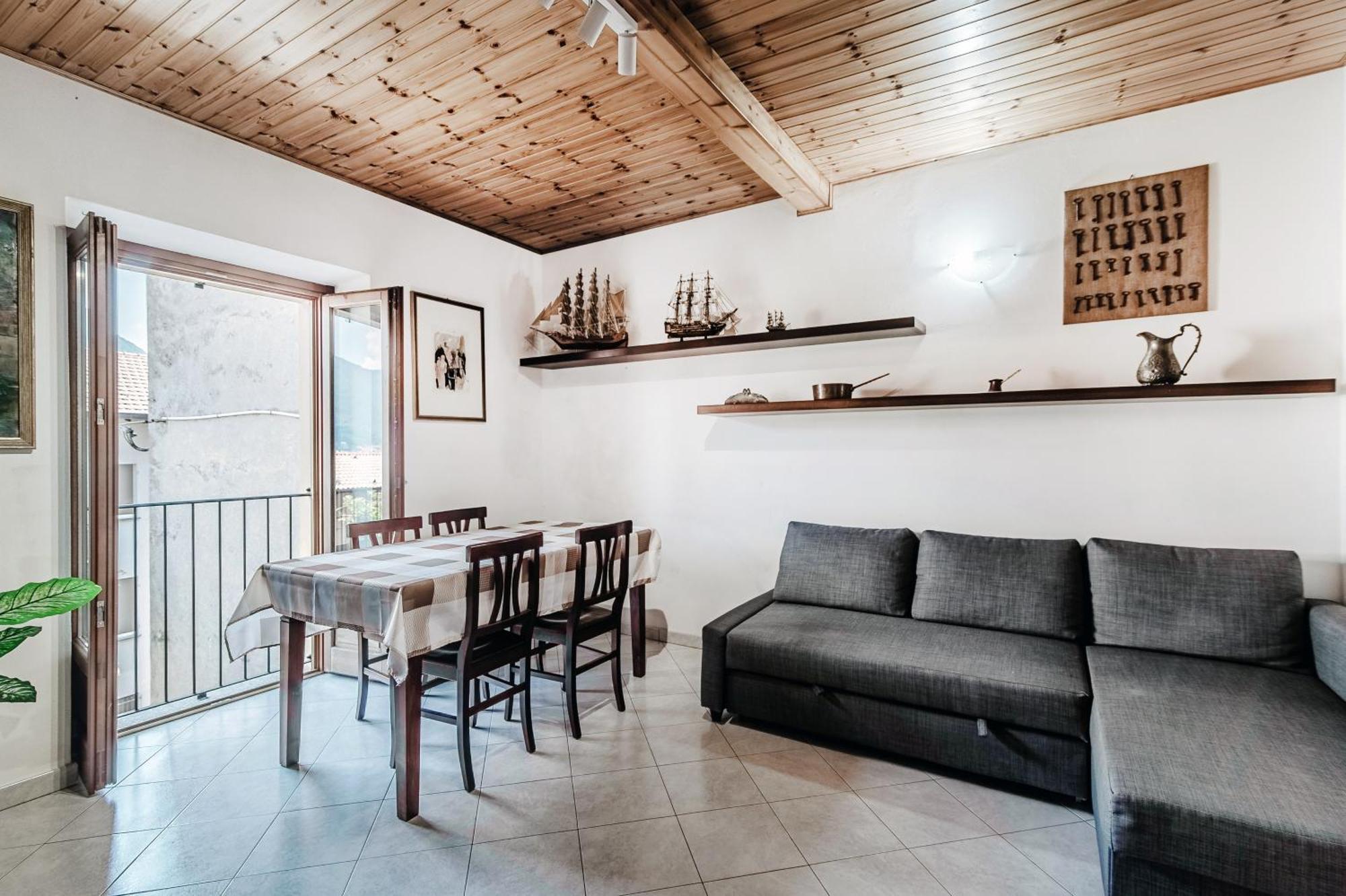 Delizioso Bilocale Vista Lago Colonno Ngoại thất bức ảnh