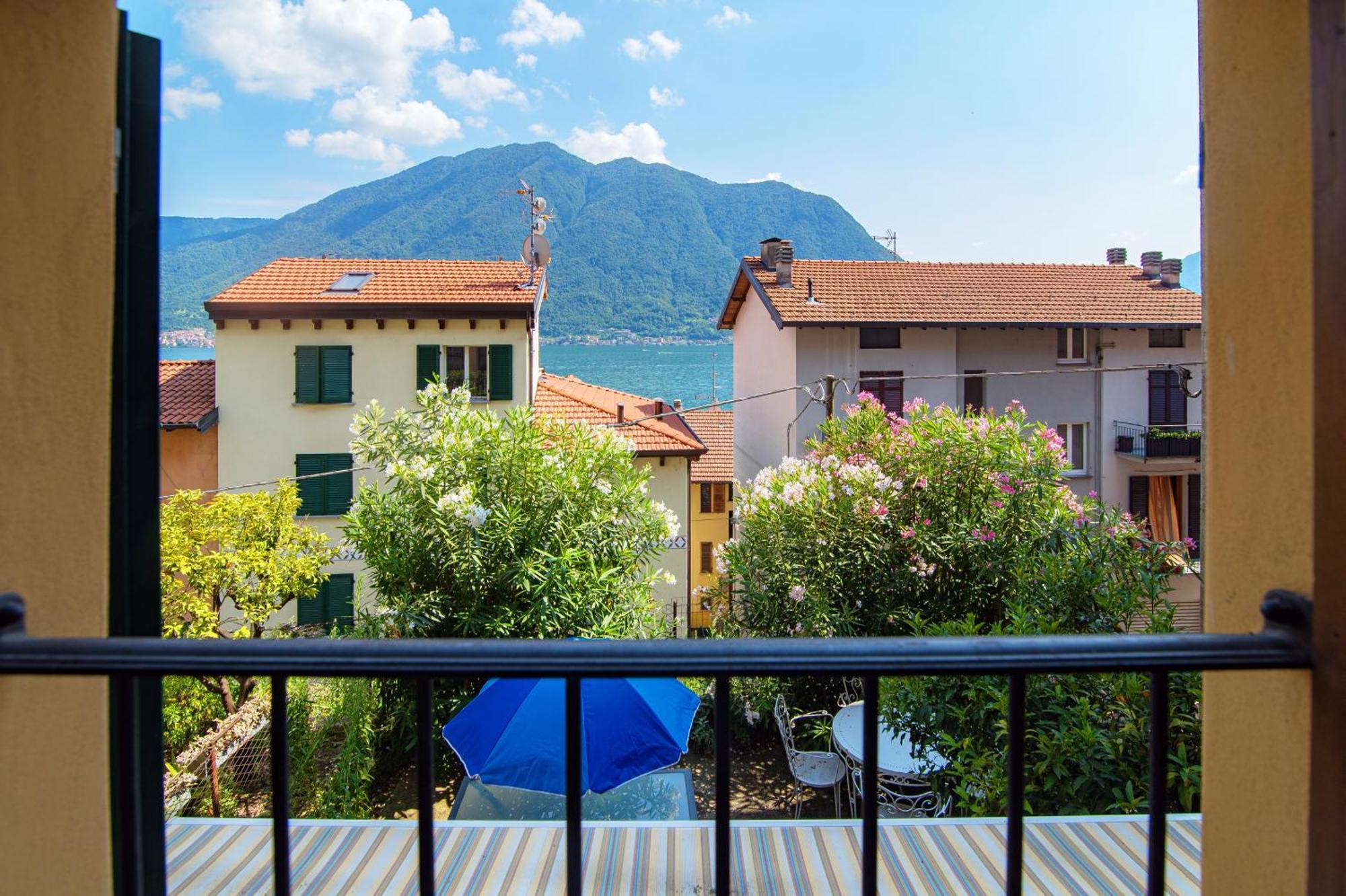 Delizioso Bilocale Vista Lago Colonno Ngoại thất bức ảnh